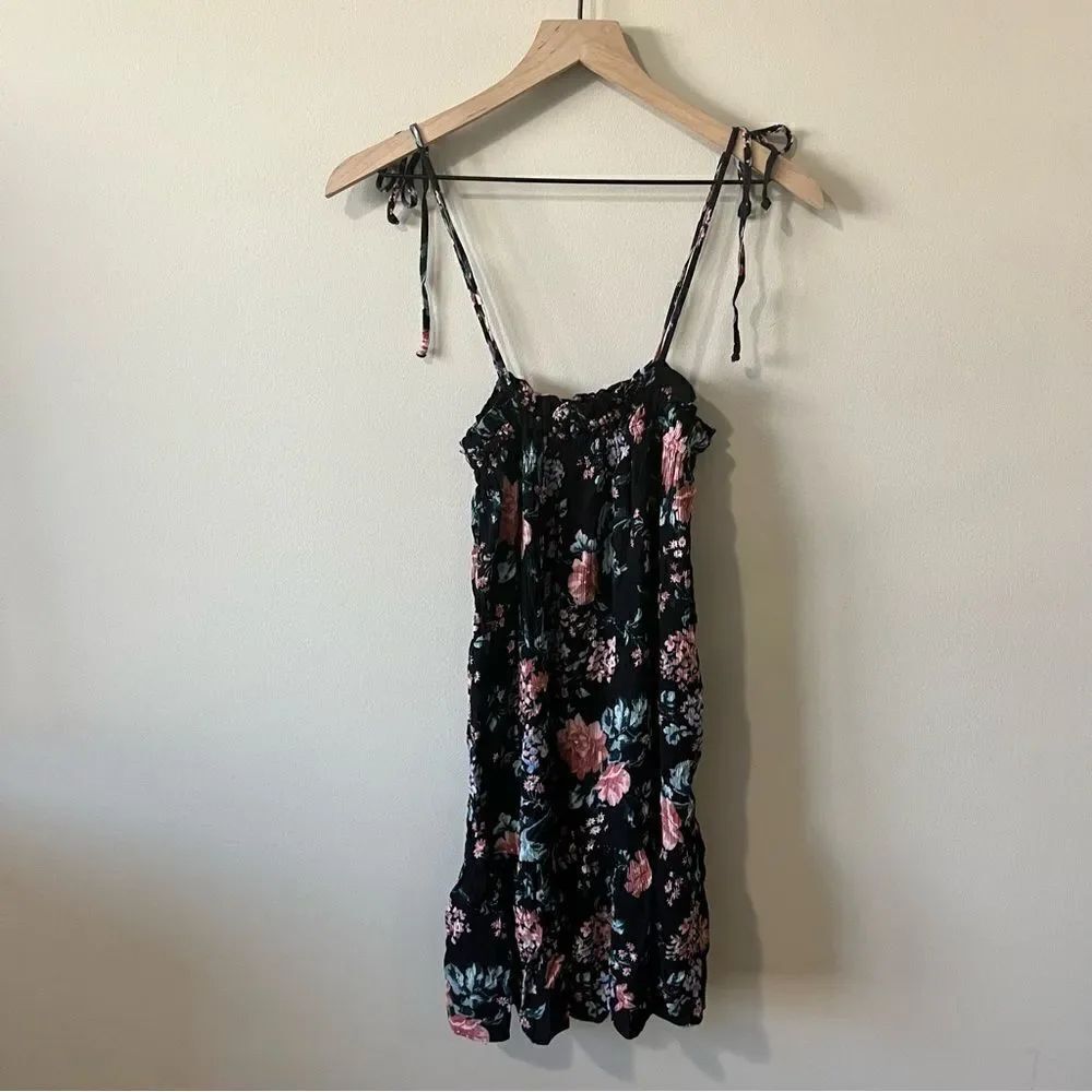 American Eagle Floral Shoulder Tie Dress small smocked flowy